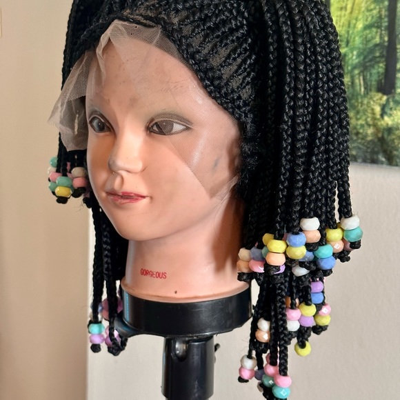 Beaded wig - Picture 3 of 5